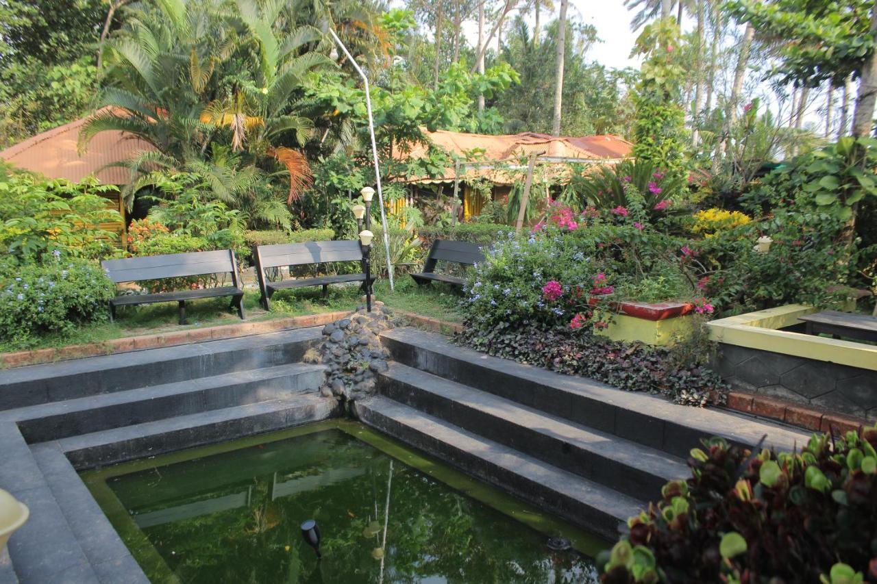 Kerala Bamboo House Hotel Varkala Exterior photo