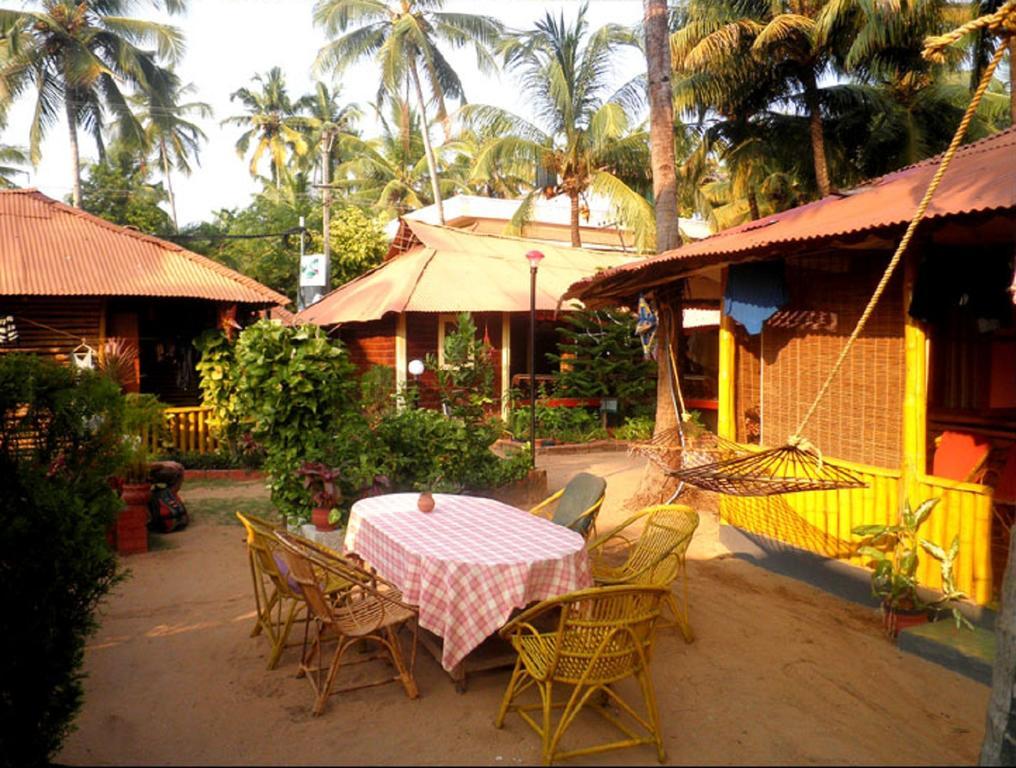 Kerala Bamboo House Hotel Varkala Exterior photo